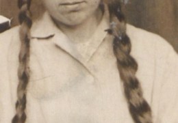 Universitätsarchiv Tübingen 669/6562, Portraitfoto aus Patientenakte von Magdalena Berkmüller geb. Rieger, ca. 1935.