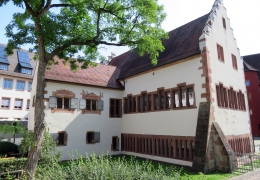 IMG_0090-Gerichtslaube